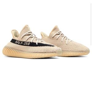 NWT Yeezy Boost 350 V2 Slate 6.5 womens/4.5 mens